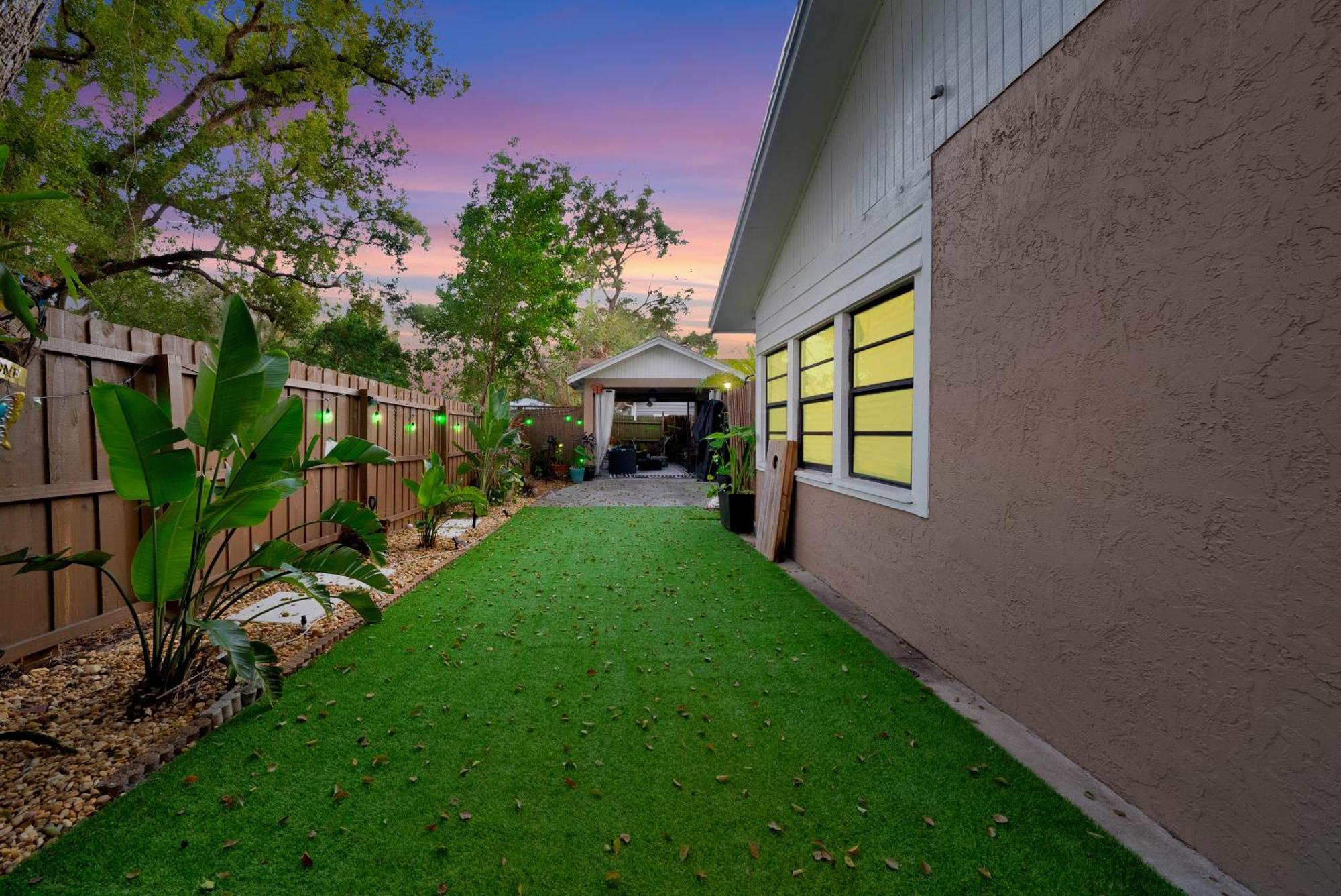 Zen Jungle House By Busch Gardens Sleeps 12 With Outdoor Games & Detached Play Space! Tampa Dış mekan fotoğraf