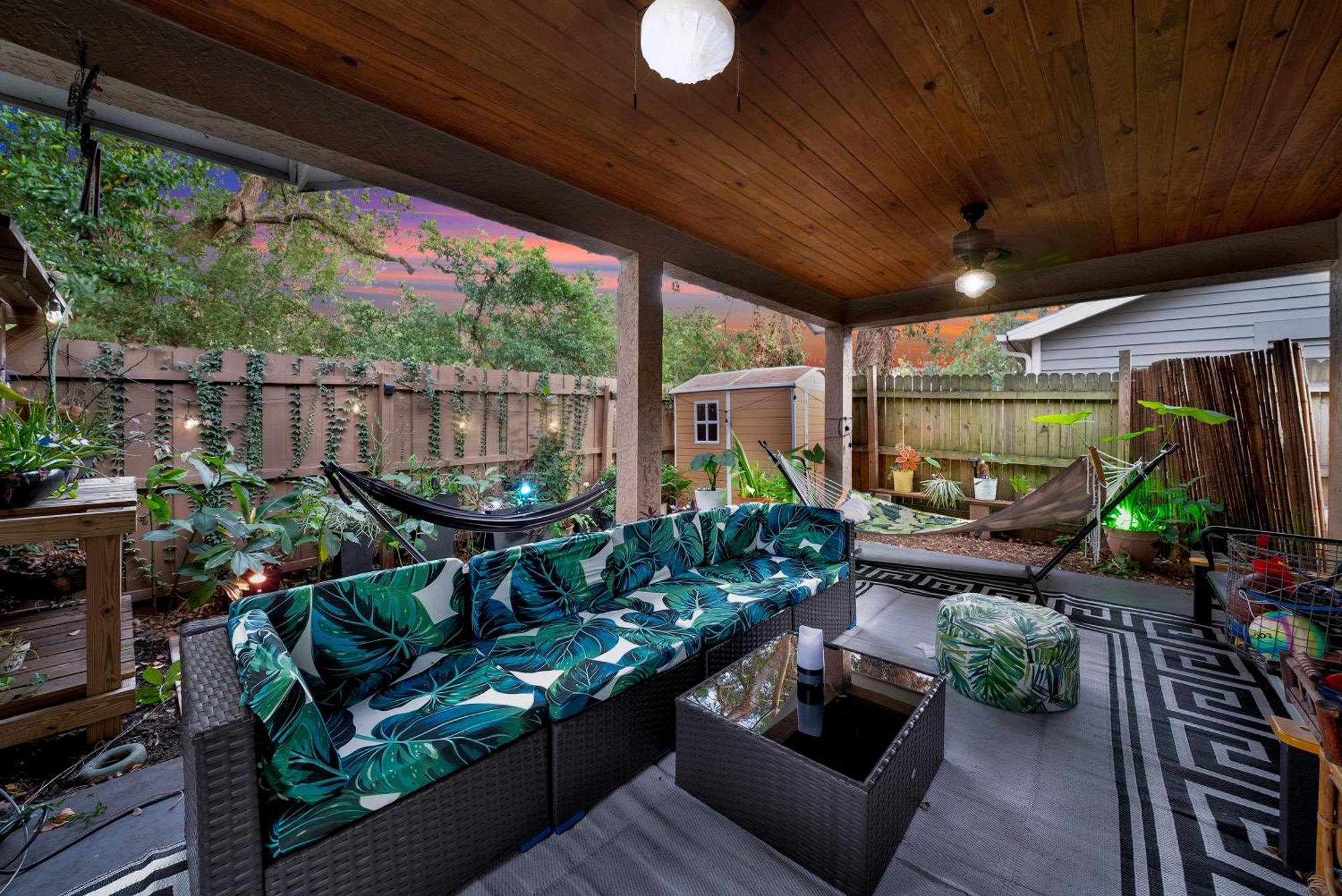 Zen Jungle House By Busch Gardens Sleeps 12 With Outdoor Games & Detached Play Space! Tampa Dış mekan fotoğraf